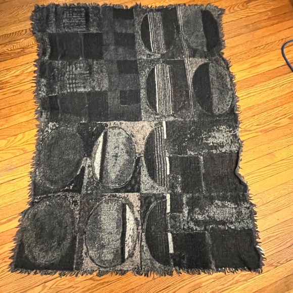 Wilfred Blanket Scarf - Picture 10 of 11